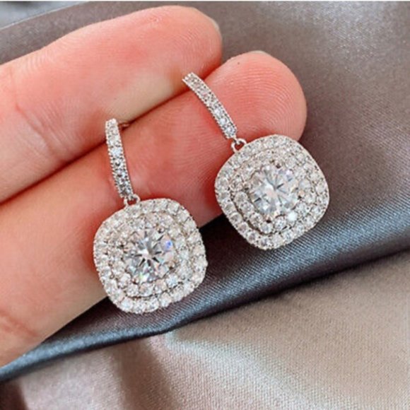 Jewelry - NWT STERLING SILVER DIAMOND EARRINGS